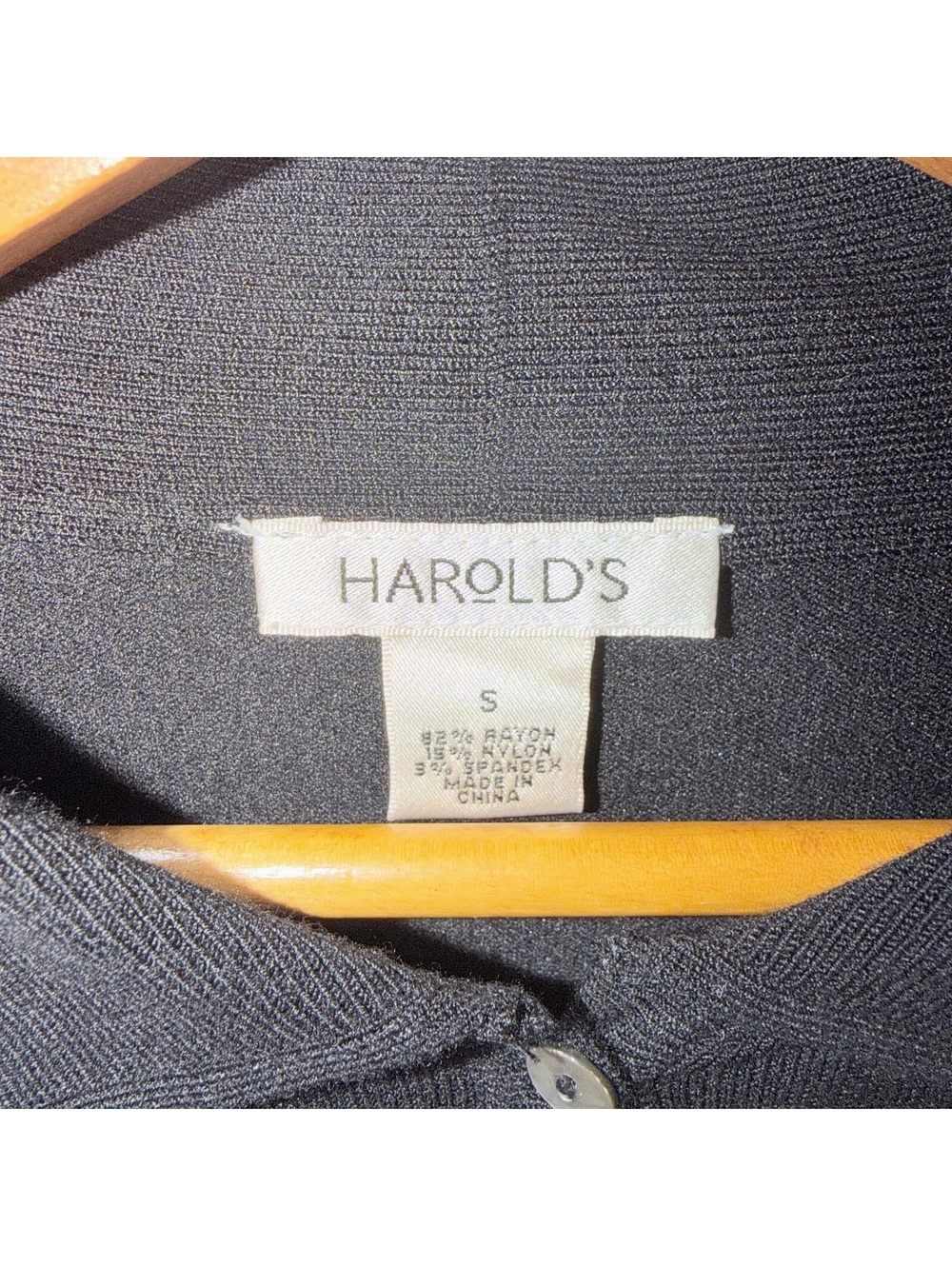 Harold's Fine Knit Button Down Polo Cardigan - S - Picture 2 of 4